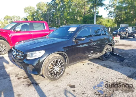 2016 Mercedes-Benz Glc 300 from USA, damaged, VIN WDC0G4JB0GF028448